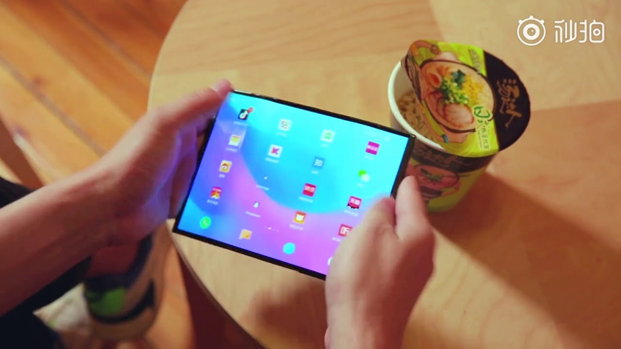 Xiaomi Mi Fold promo video