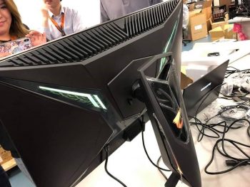 (aorus) gigabyte vai investir no mercado de monitores gaming 144hz