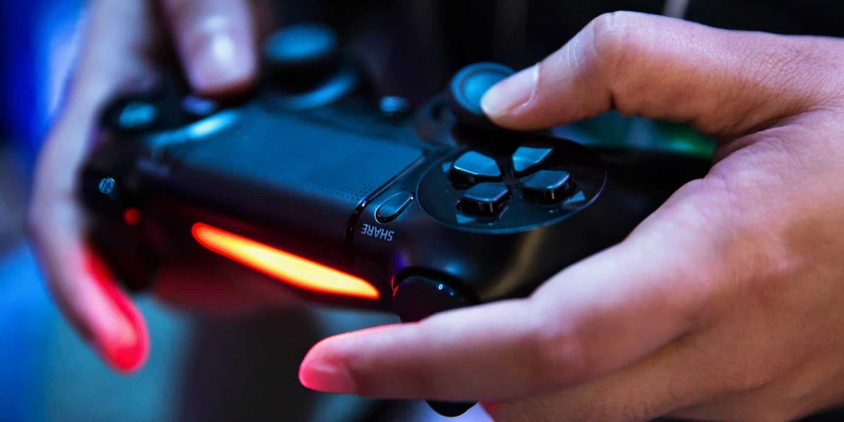 The Surge e Conan Exiles são os jogos gratuitos da PlayStation