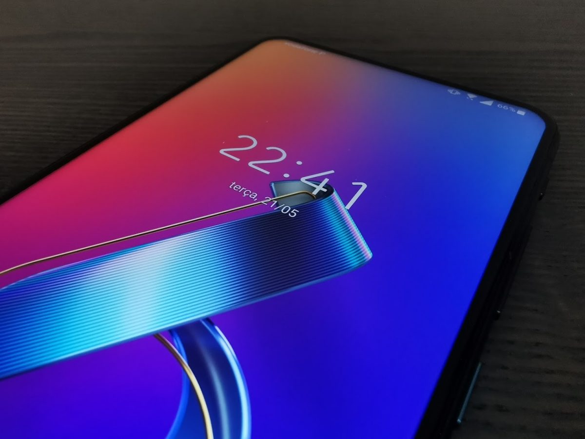 ZenFone 6, dos smartphones