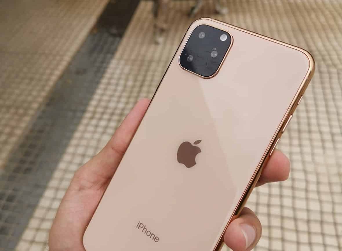 iPhone 11