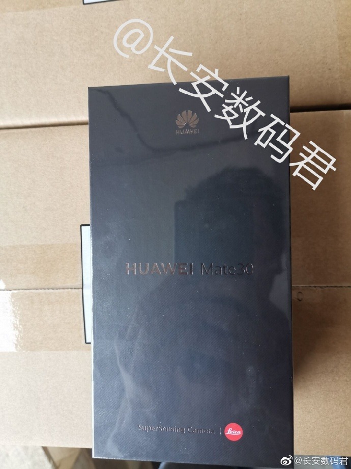 Caixa do Huawei Mate 30