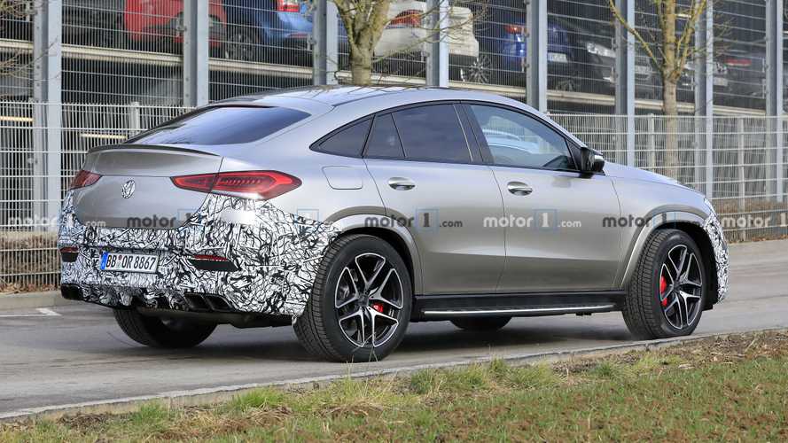 2021-mercedes-amg-gle-63-coupe-spy-photo (1)