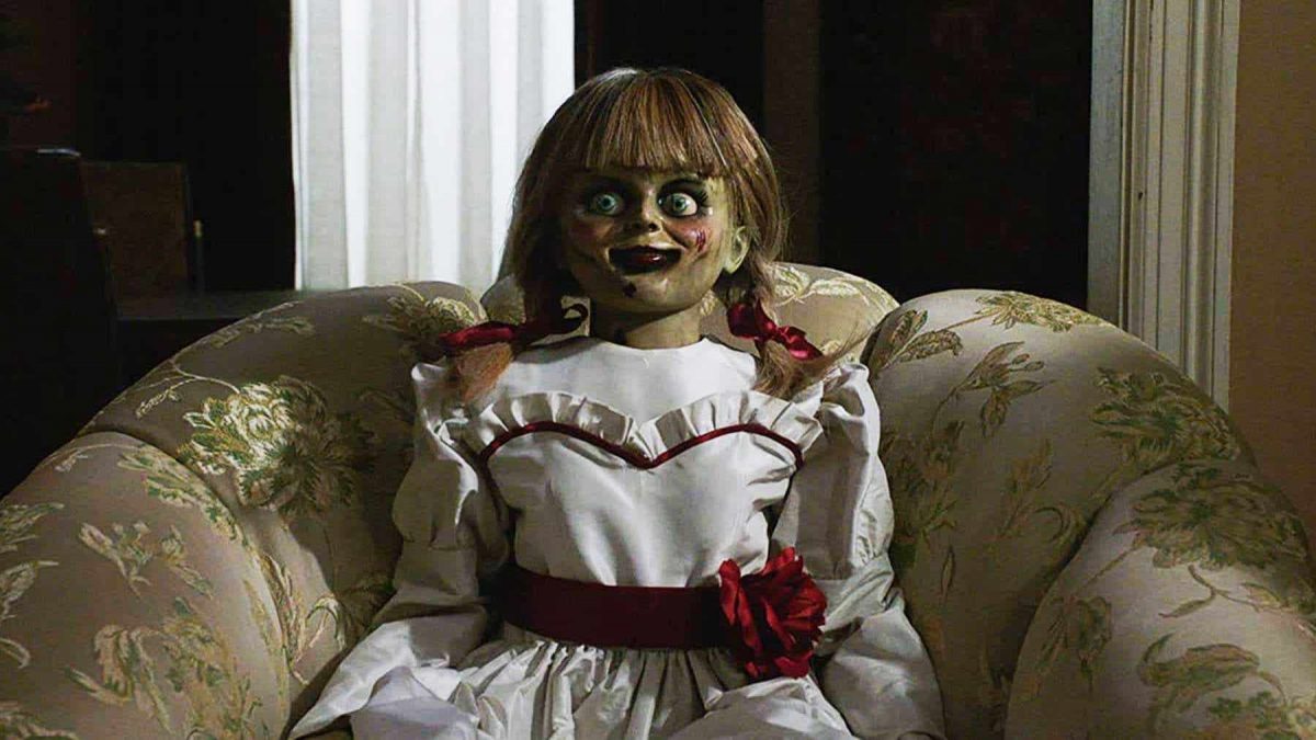 6 fatos assustadores sobre a boneca Annabelle