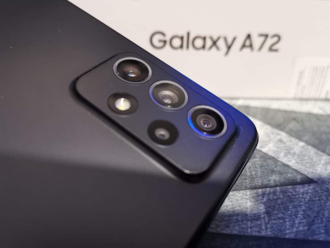 Samsung Galaxy A72