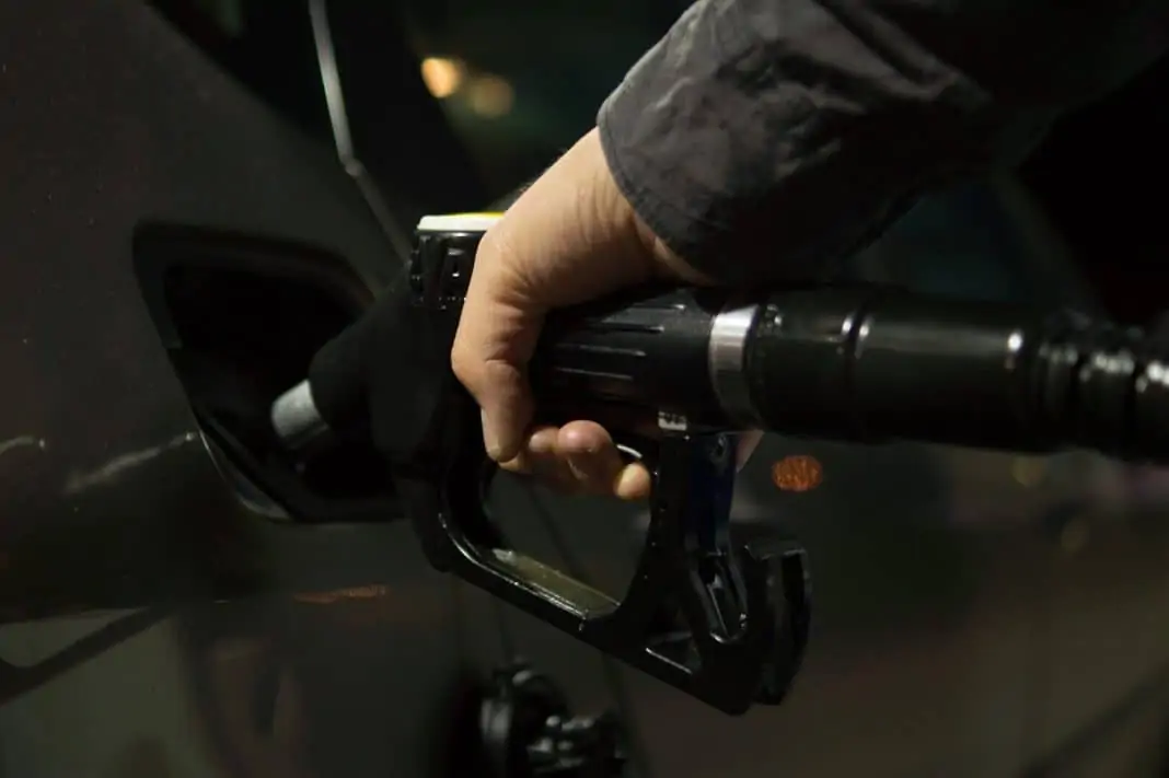 fumos do gasóleo, Biodiesel, combustíveis, açúcar no depósito da gasolina