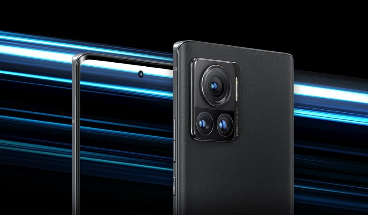 ultra, motorola, edge