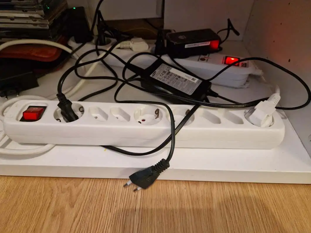 ligar nas tomadas