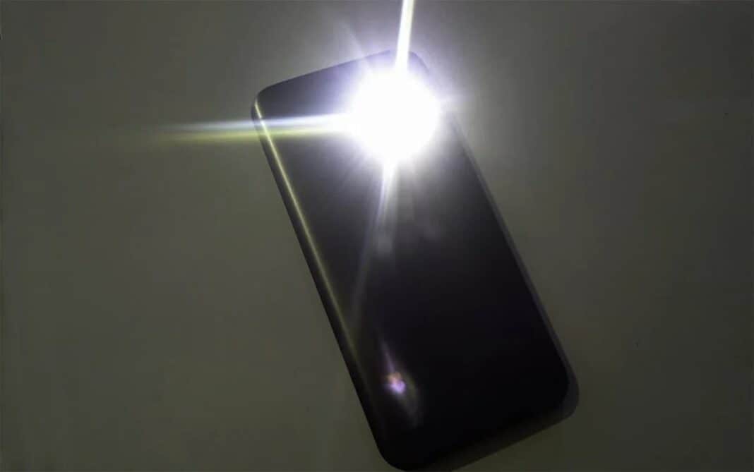 utilizar o flash da câmara para notificações