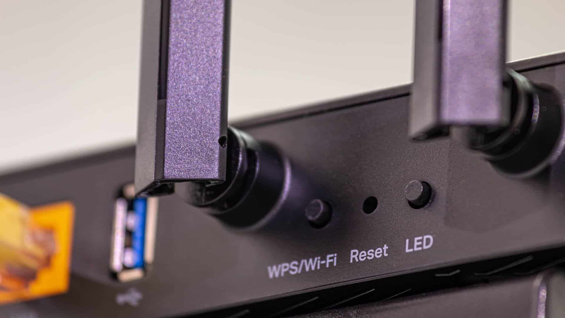 O que é o botão WPS no seu Router? É seguro carregar?