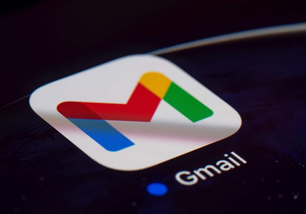 Gmail resumo, bloquear e-mails do Outlook, verifique o gmail, Gmail escrever mensagens, ter uma conta Gmail, Gmail envio da resposta, Problemas no Gmail para Android, espreitar os seus e-mails, Gmail para Android botão, Gmail apagar e-mails, Gmail emojis, dados do Gmail