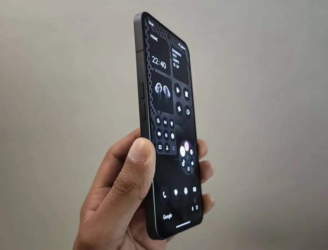 nothing, phone (2), (2a)