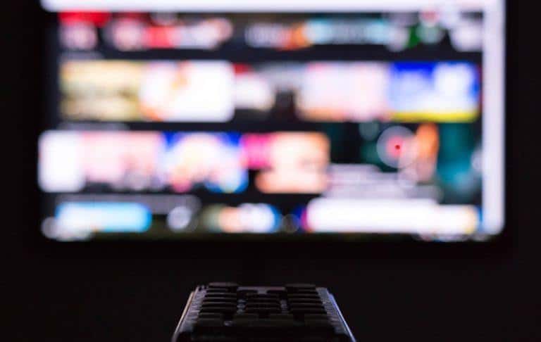 melhor som e imagem, streaming limites de ecrãs, séries de TV com prioridade, partilhar serviços de streaming