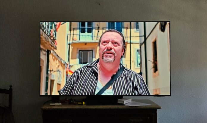 OLED, Mini-LED; QD-OLED