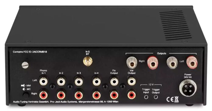 phono-line-3 saídas Phono e Line