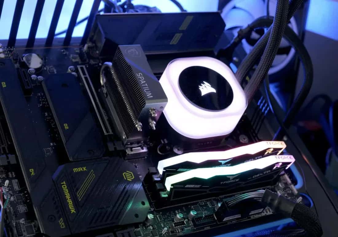 ssd, msi, spatium