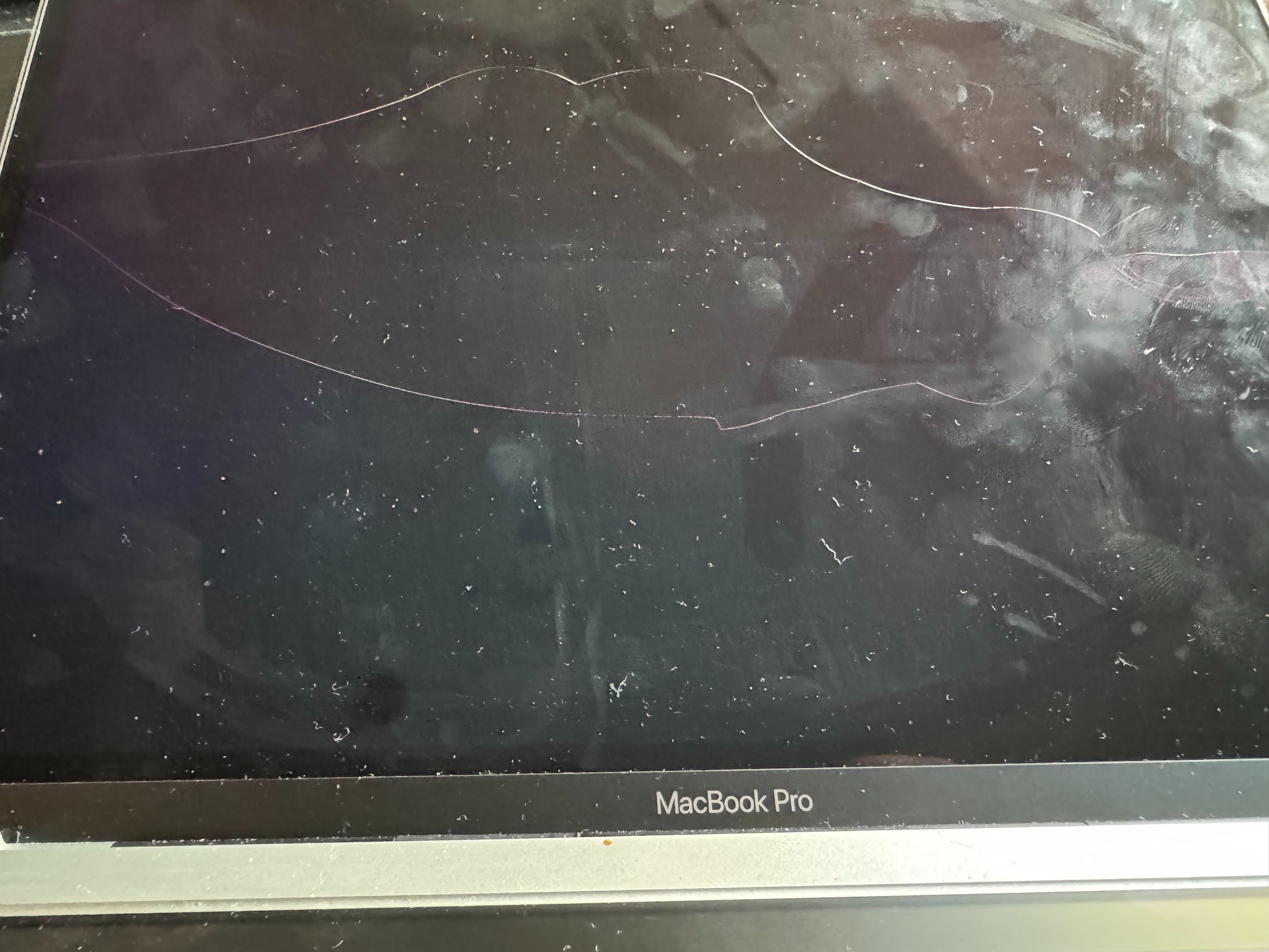 Ecrã do portátil avariado? Isto dá-lhe uma nova vida! Já viu?