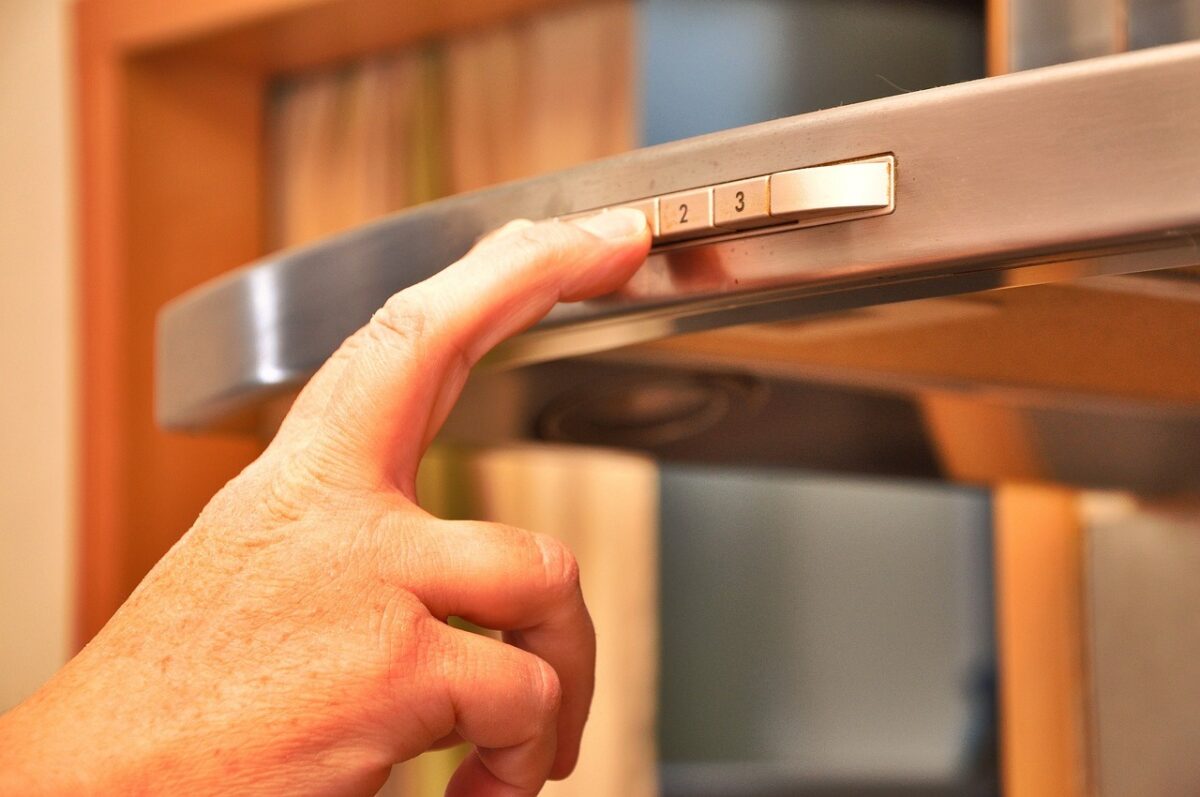 Sabia que tem de ligar sempre este aparelho da sua cozinha? usar o exaustor