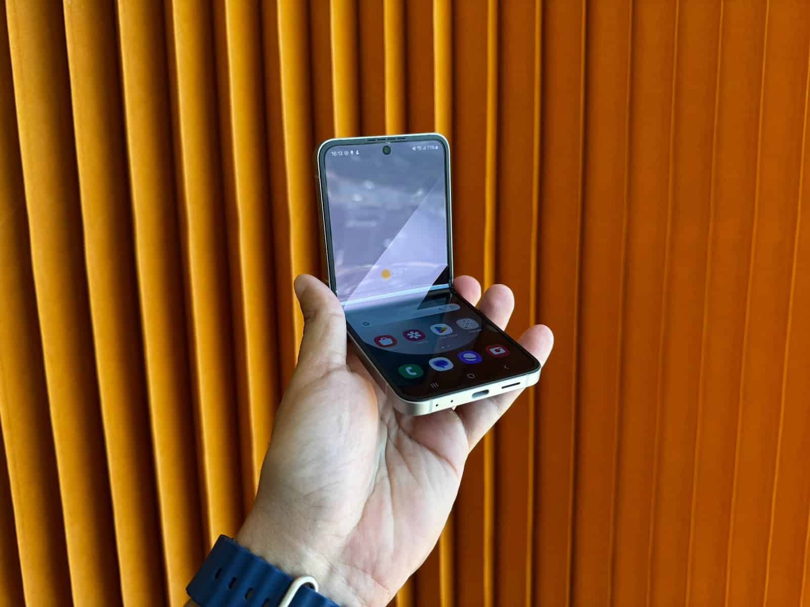 Samsung quer um SoC velho no Galaxy Z Flip 7 FE. Mais barato?