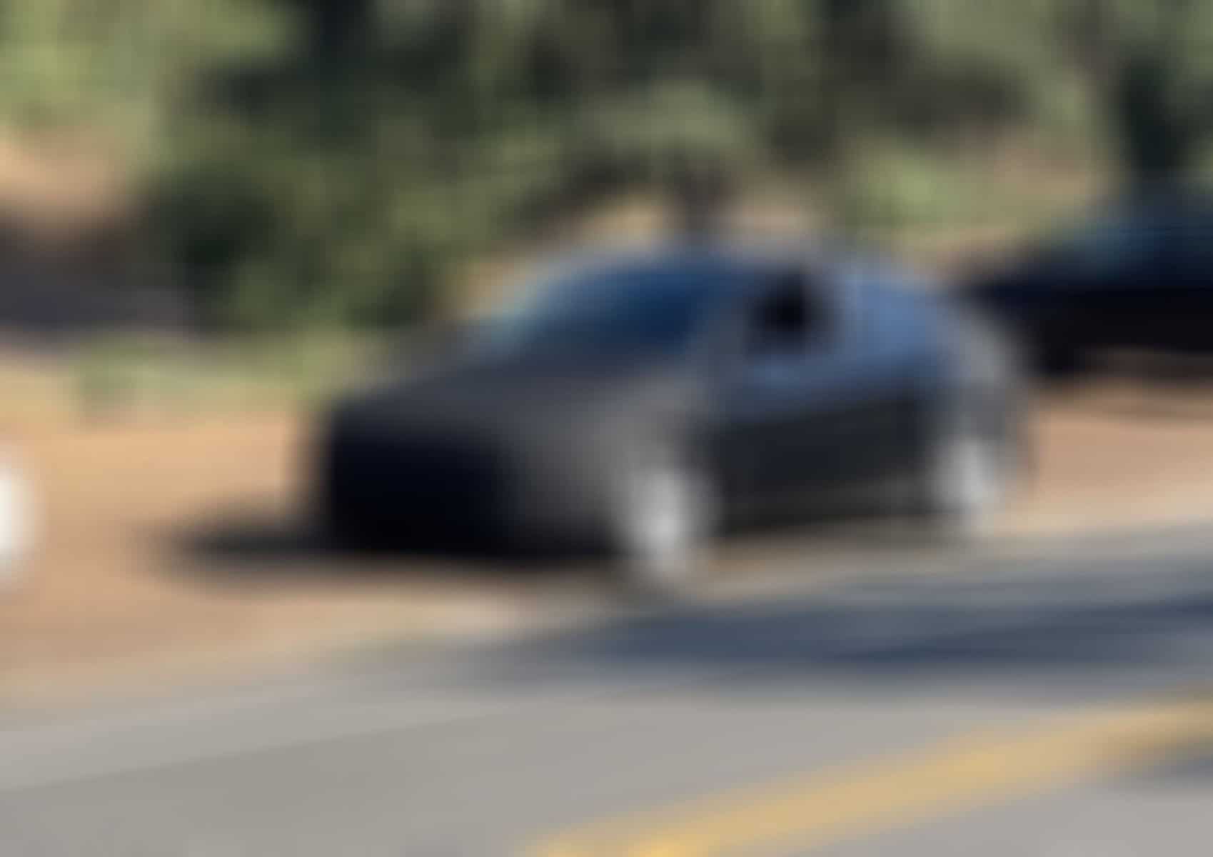 Avistamento do novo Tesla está a deixar a Internet louca!