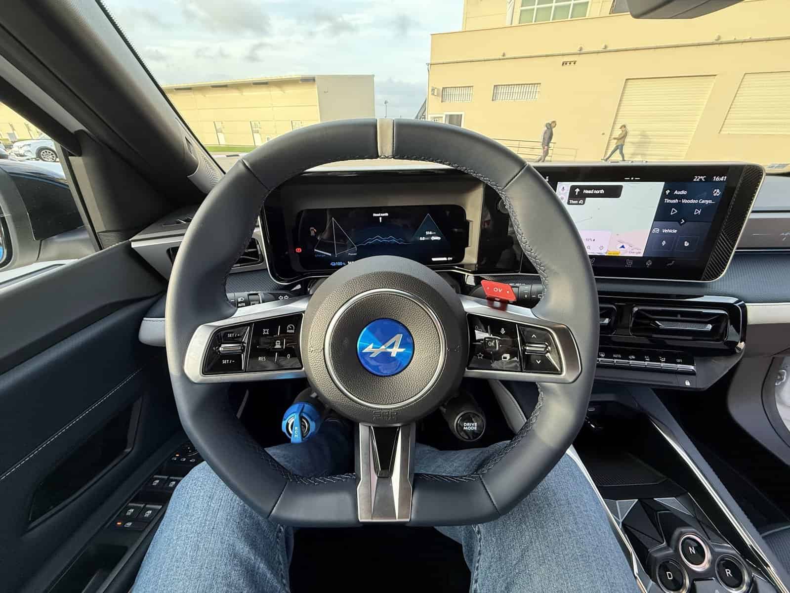alpine a290: já o conduzimos. É um renault 5? sim, mas também não!