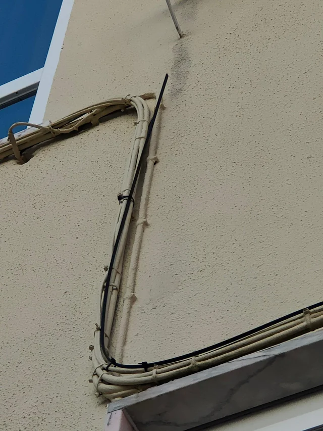 atenção: há mais cabos da digi cortados atenção: há mais cabos da digi cortados