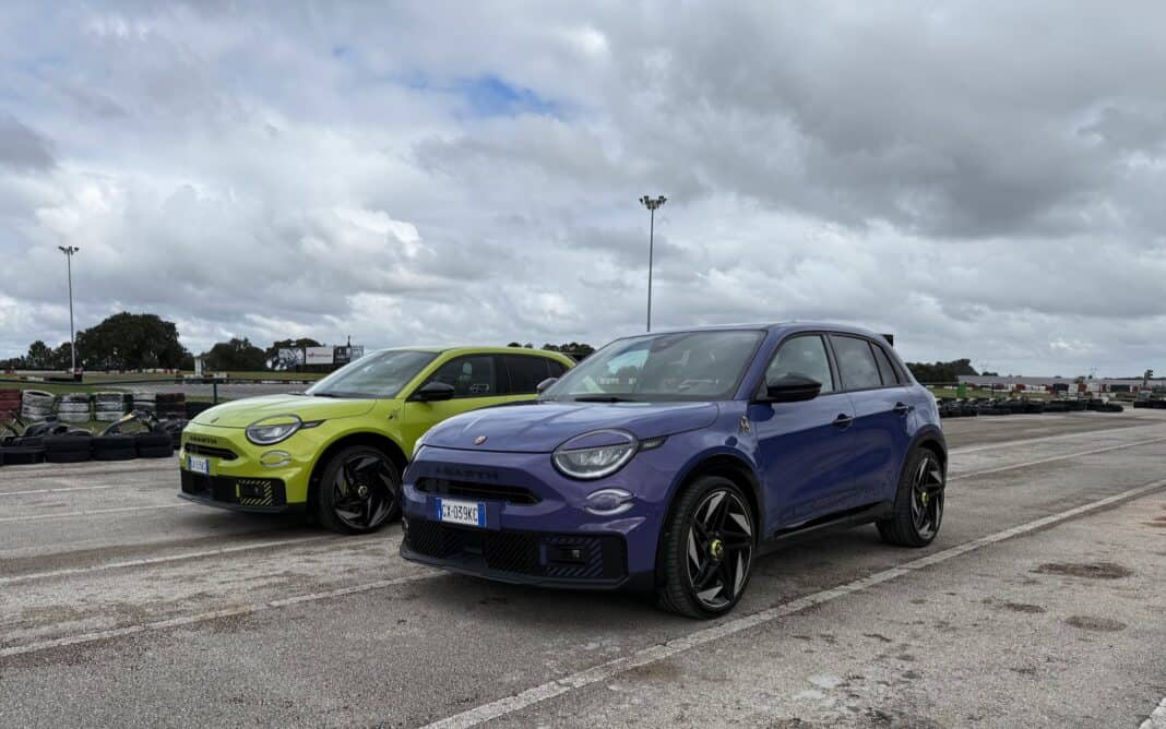 fiat abarth 600e: já o conduzimos dentro e fora de pista!