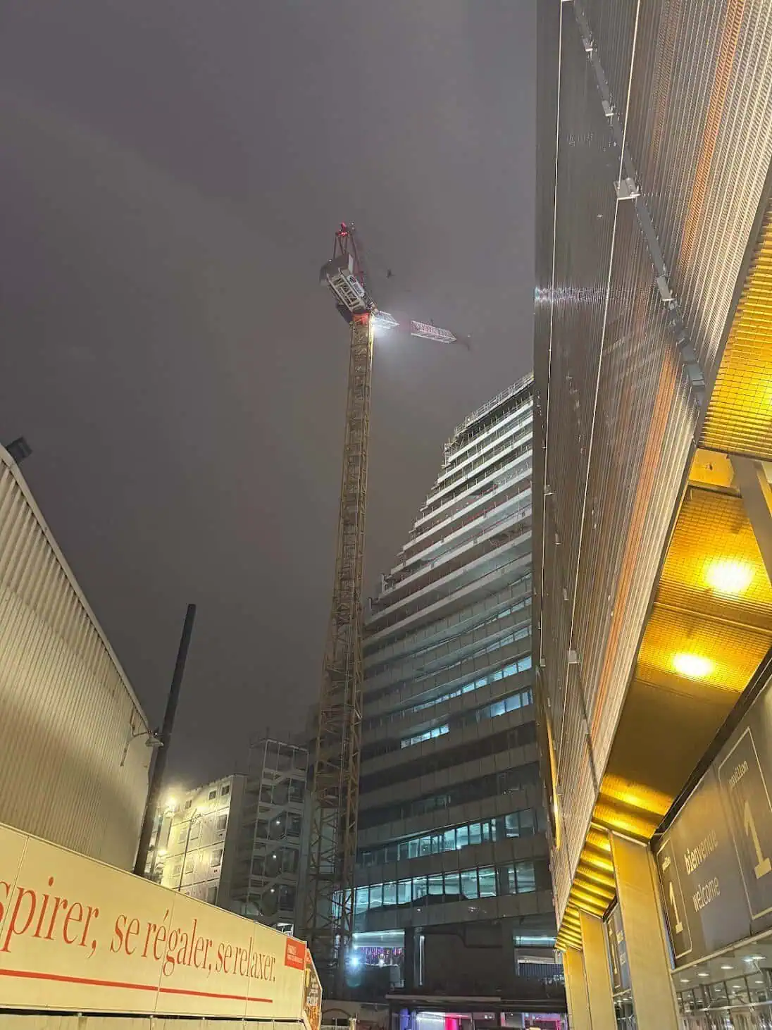 fotografia: iphone 16 pro max vs honor magic 7 pro