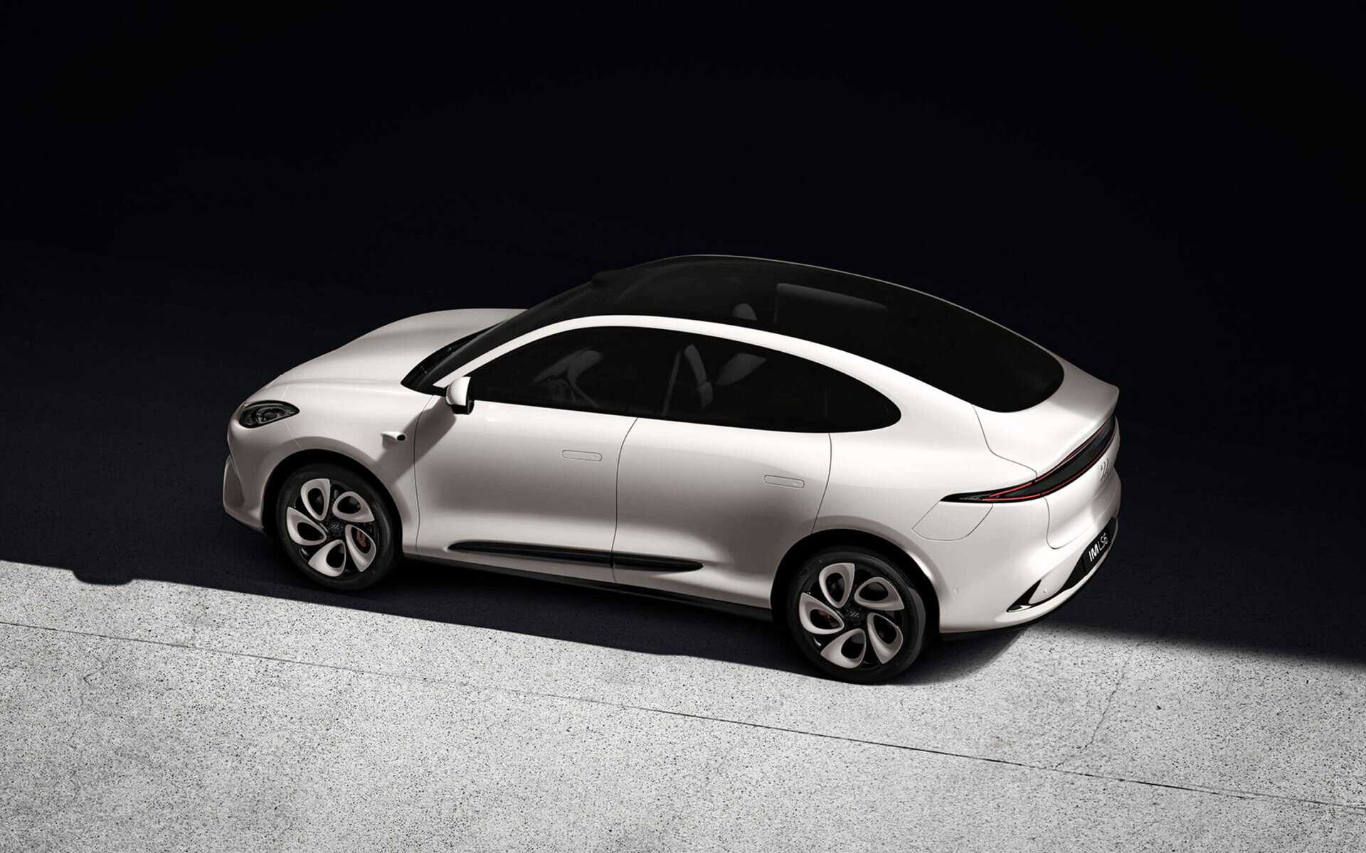 tesla killer? temos novo 100% elétrico a entusiasmar!