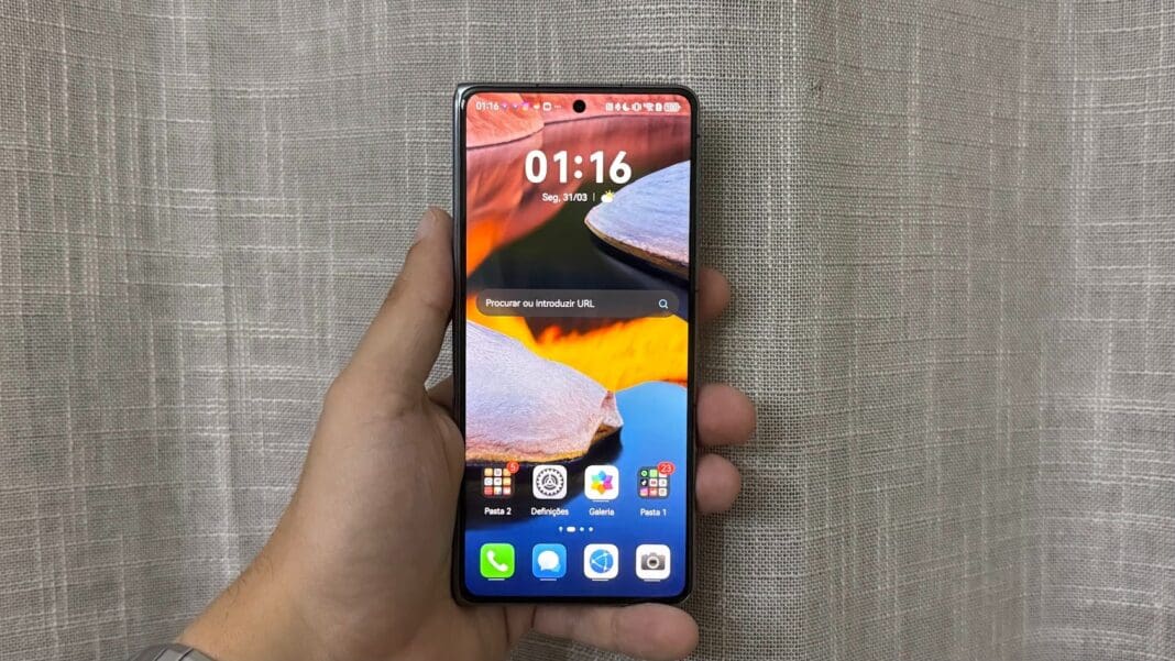 huawei mate x6 (review): é um dobrável incrível que não vai comprar