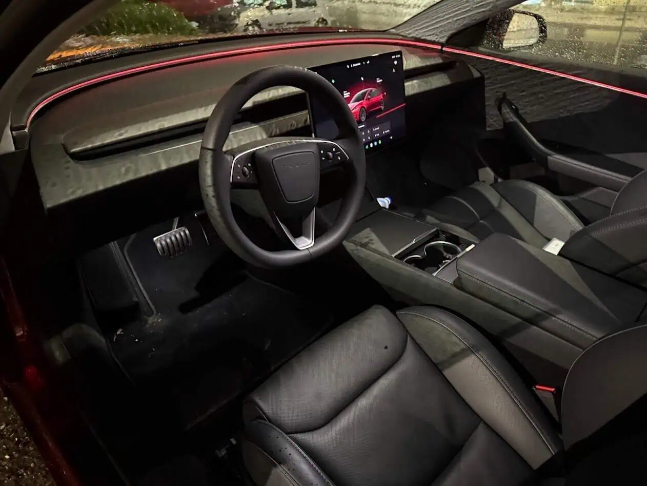 tesla model 3 (2025): sem piscas e sem mudanças?