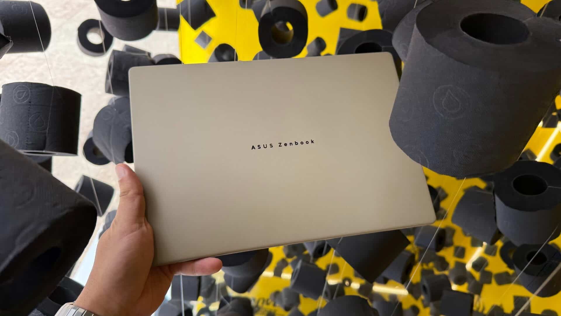 asus zenbook a14: pesa 980g. mas promete performance a sério!