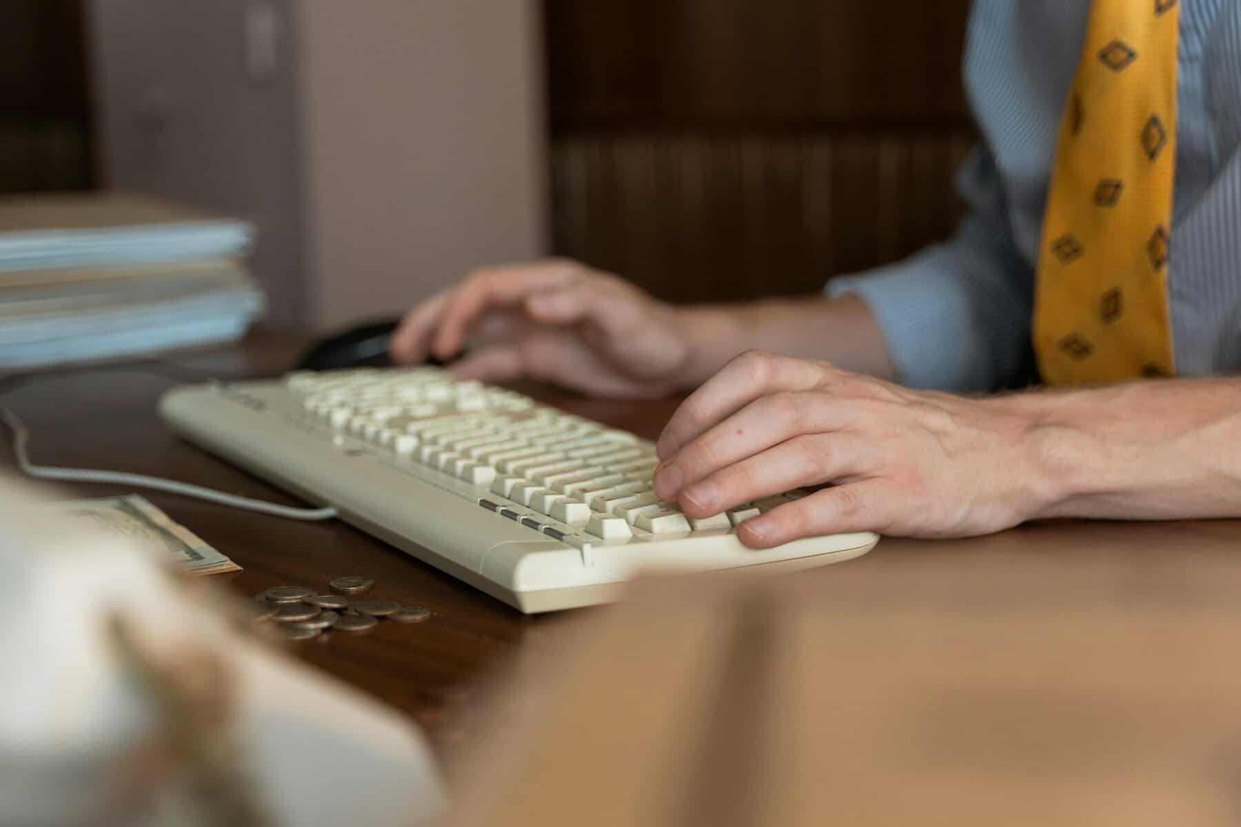 como era navegar na internet nos anos 90 (e como evoluímos)