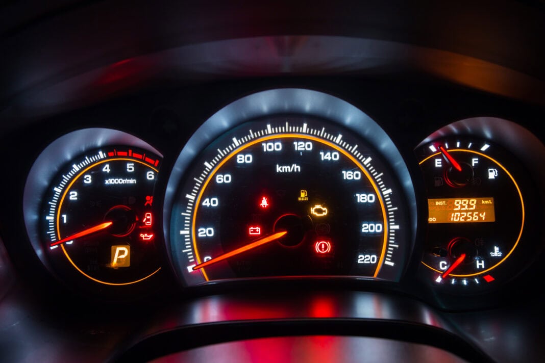 digital ou analógico: qual é o painel mais fiável nos carros?