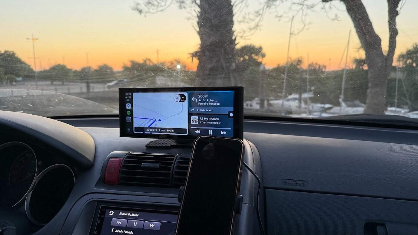 lamtto rc09 - ecrã extra para modernizar o seu carro?