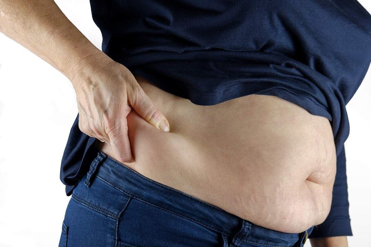 barriga cresce com a idade e a ciência descobriu o motivo