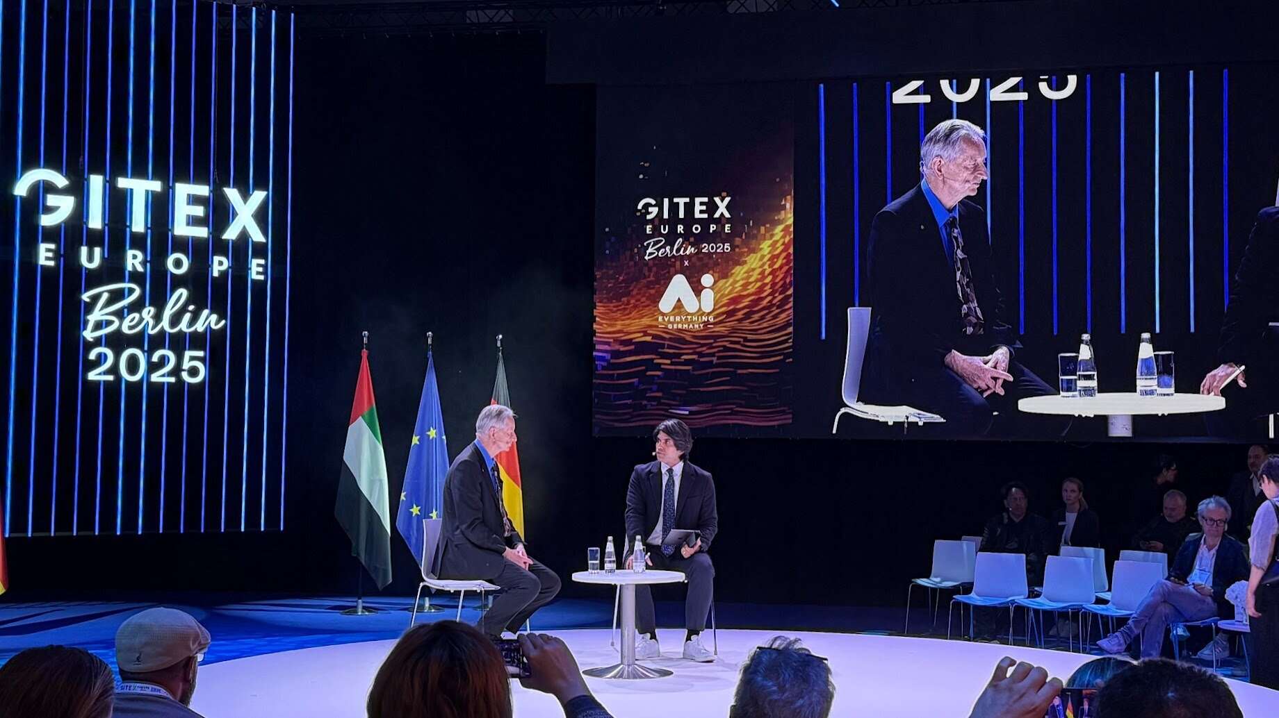 o padrinho da ia subiu ao palco e deixou avisos: o futuro vai ser brilhante… mas também assustador