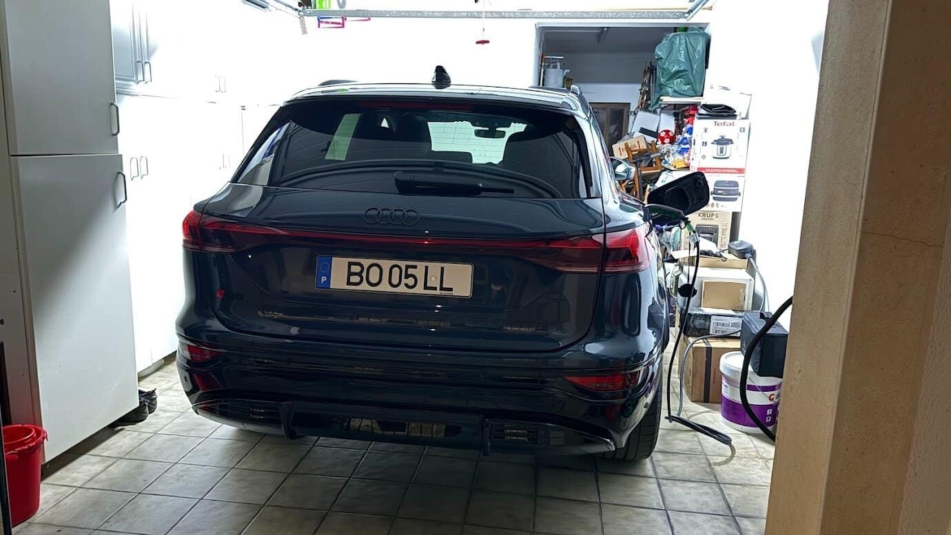 Em viagem com carro elétrico? Então não carregues até aos 100%