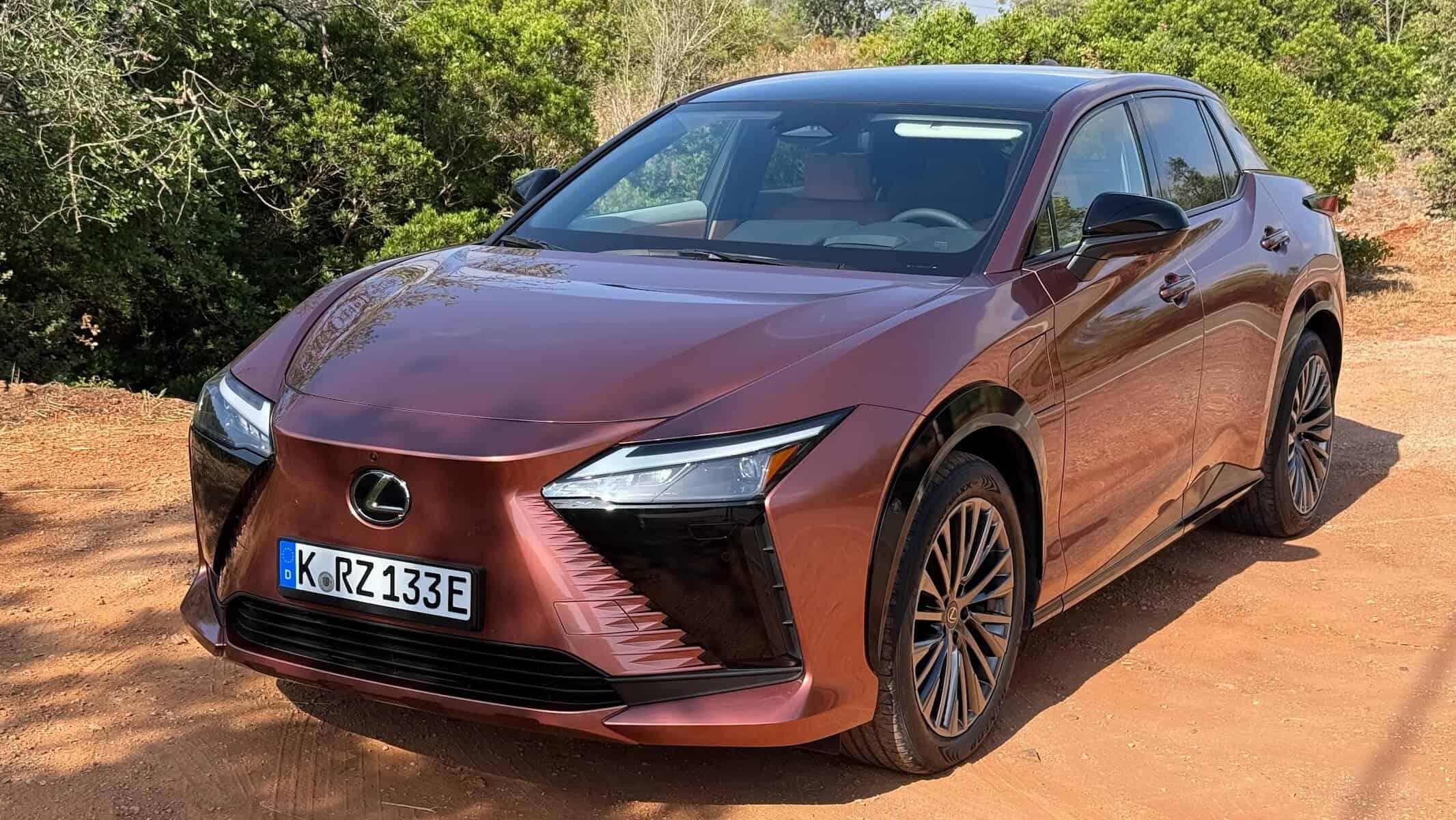 Lexus RZ renovado: É tudo mais! Mas também é tudo melhor