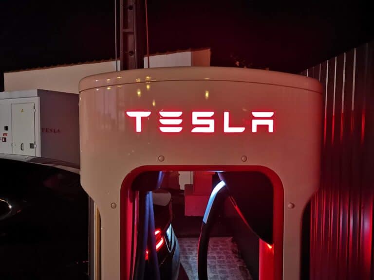 tesla, carregador, cabos