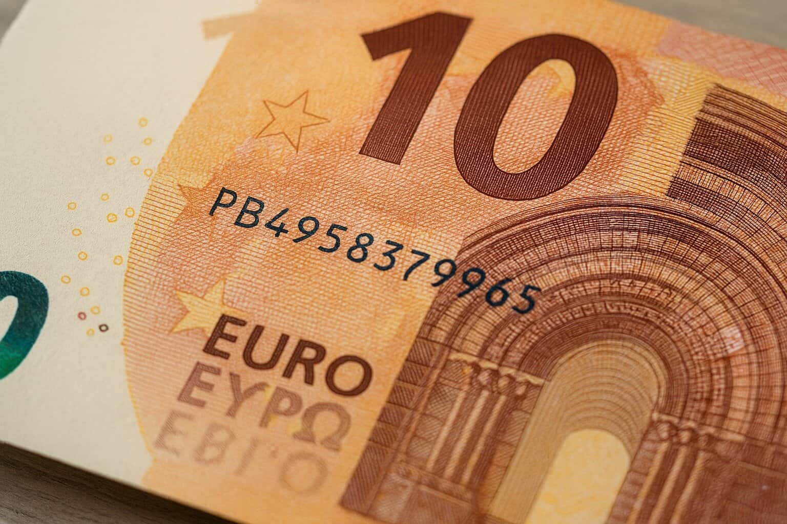 A nota de 10 € que tens no bolso pode valer muito mais!