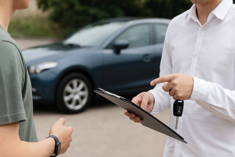 9 mitos sobre carros que devias esquecer de vez em 2025