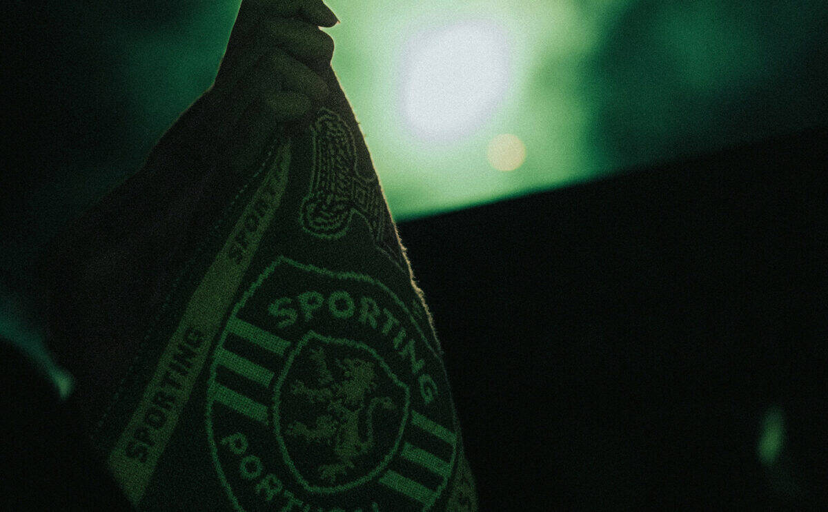 O lance do Santa Clara-Sporting explicado: houve erro mas ninguém podia mexer