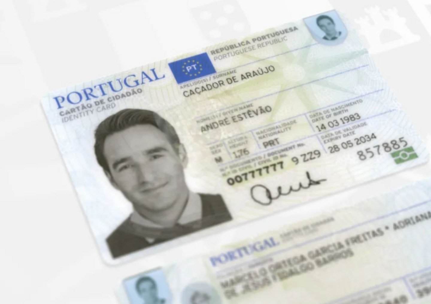 Atenção: o saco de supermercado que protege o teu cartão de cidadão, Cartão de Cidadão: se a data de validade for esta tens mesmo de o trocar