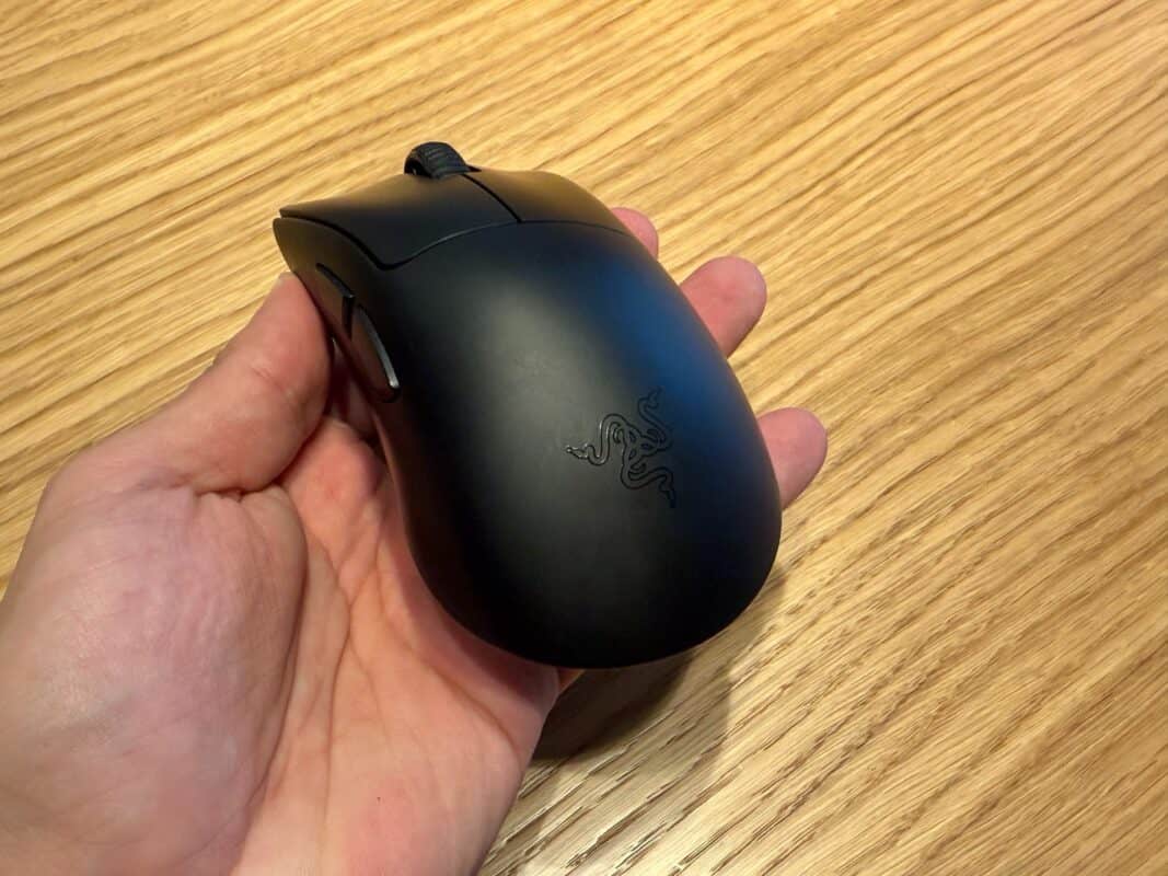 Razer DeathAdder V4 Pro. A prova que a Razer ainda sabe!