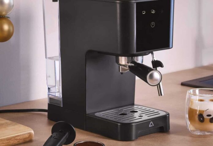Adeus Cápsulas? A nova máquina de café do ALDI faz maravilhas!
