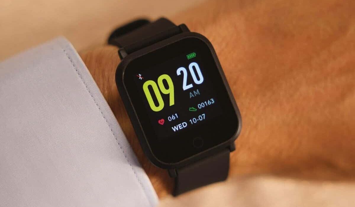 Smartwatch do ALDI por 15€? O ALDI perdeu a cabeça mas é lixo ou luxo?