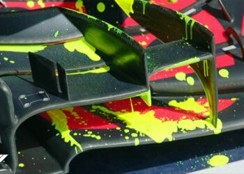 Porque é que os carros de F1 aparecem com tinta verde estranha?