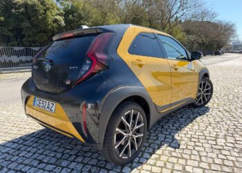 Toyota Aygo X 2026: consumos incríveis e uma experiência pura