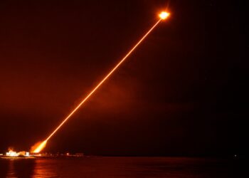 A nova arma laser da Ucrânia que derrete drones inimigos no ar